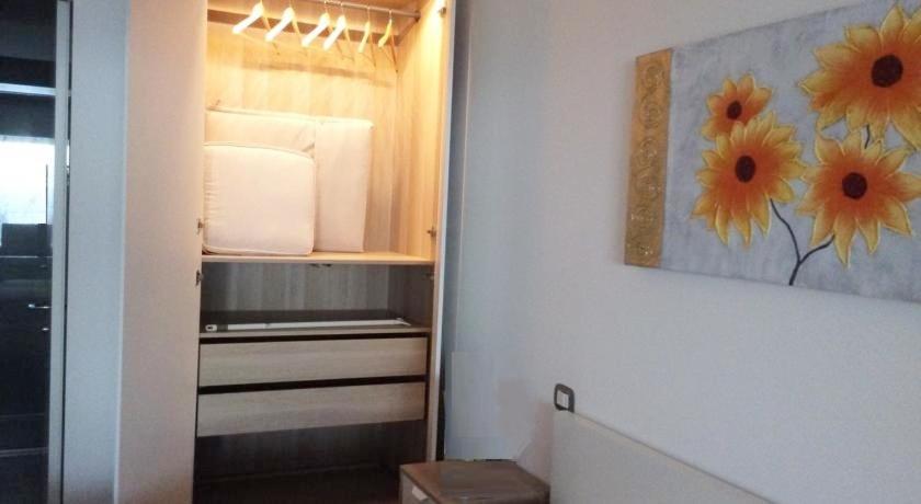 Portopiccolo Avolare Apartments In Panoramic Terrasses - Beach Included سيستيانا الغرفة الصورة